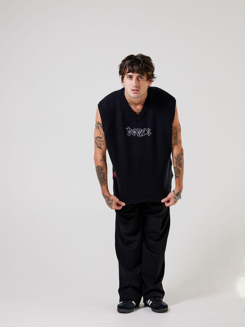 Club Steeze Knit Vest - Black